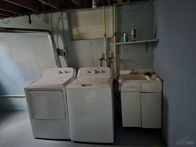 2736 Barthas Place, Colerain Twp, OH 45239