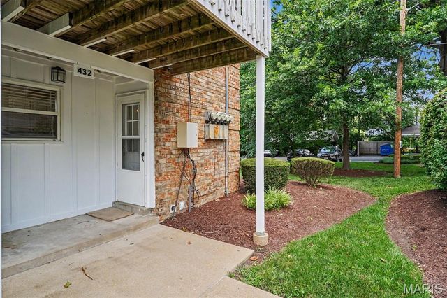 432 Colony Woods Drive, Kirkwood, MO 63122