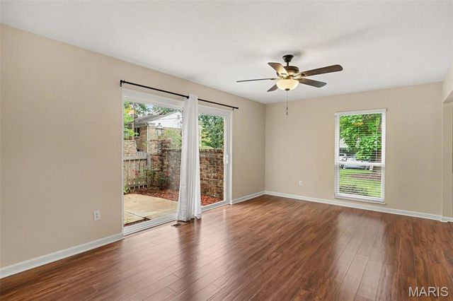 432 Colony Woods Drive, Kirkwood, MO 63122