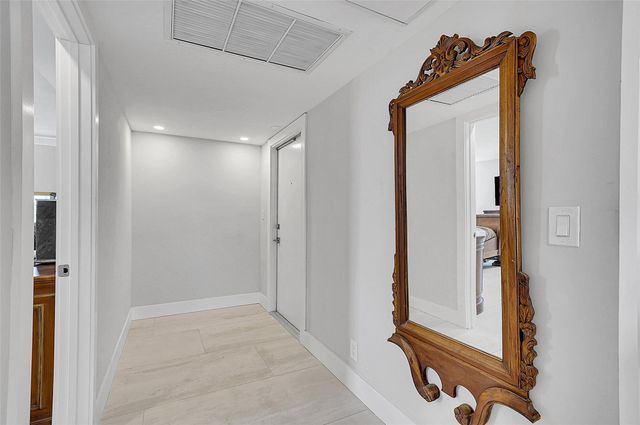 3051 N Course Dr 601, Pompano Beach, FL 33069