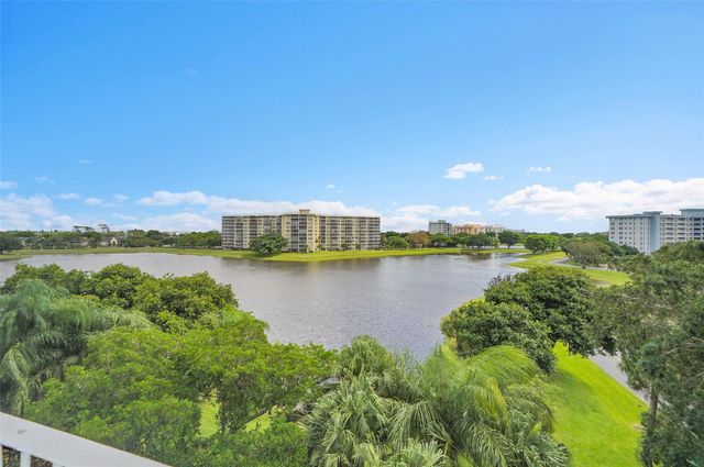 3051 N Course Dr 601, Pompano Beach, FL 33069