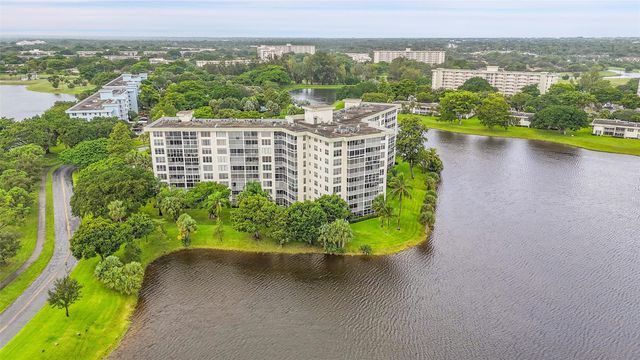 3051 N Course Dr 601, Pompano Beach, FL 33069