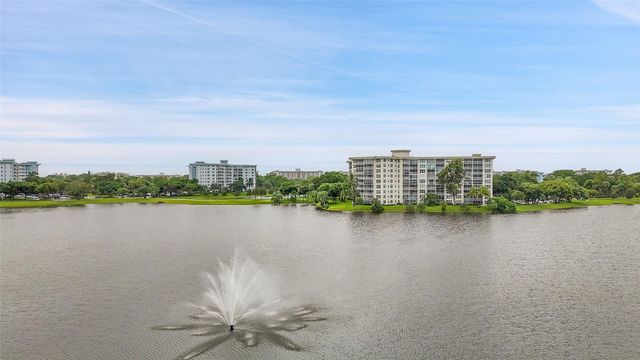 3051 N Course Dr 601, Pompano Beach, FL 33069