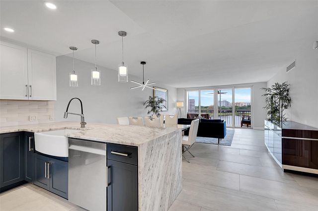 3051 N Course Dr 601, Pompano Beach, FL 33069