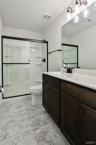 216 Liberty Valley Drive, Foristell, MO 63348