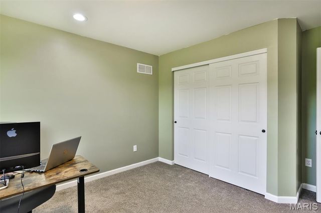 216 Liberty Valley Drive, Foristell, MO 63348