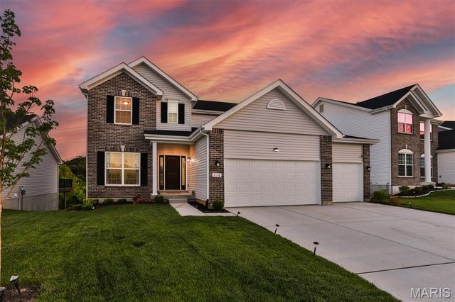 216 Liberty Valley Drive, Foristell, MO 63348