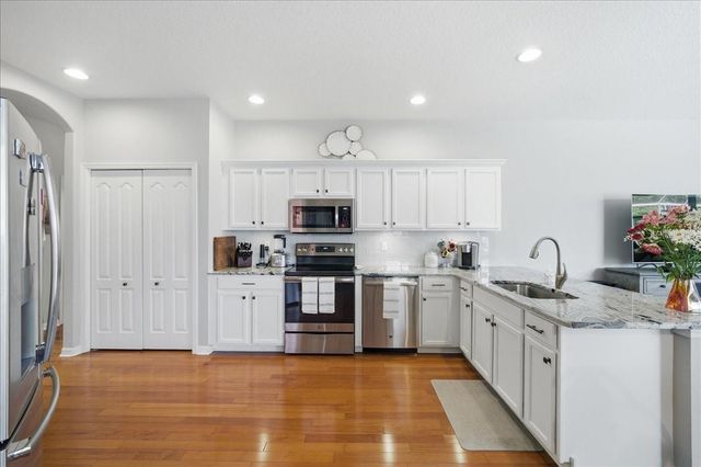 6210 IKES CABIN COURT, Palmetto, FL 34221