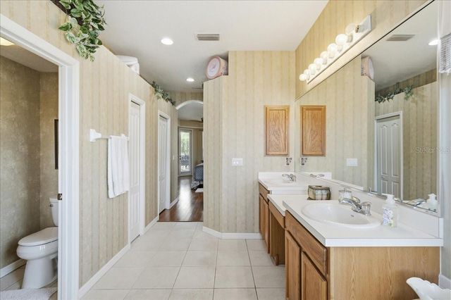 6210 IKES CABIN COURT, Palmetto, FL 34221