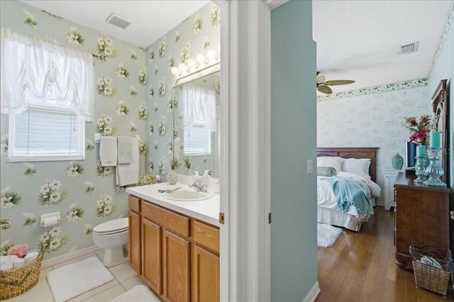 6210 IKES CABIN COURT, Palmetto, FL 34221