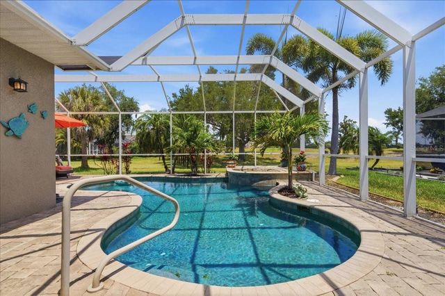 6210 IKES CABIN COURT, Palmetto, FL 34221