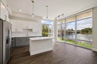 2000 Hughes Landing 111, The Woodlands, TX 77380