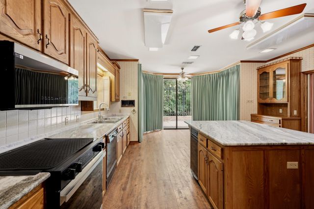 450 Johnson, Tatum, TX 75691