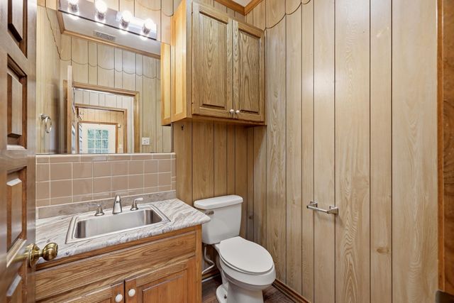 450 Johnson, Tatum, TX 75691