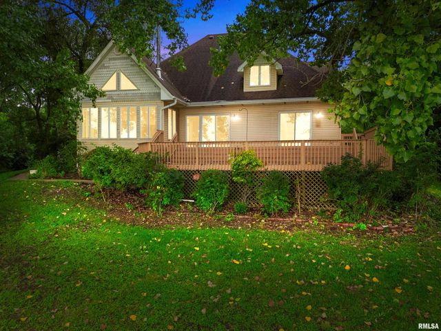 7514 N GALENA Road, Peoria, IL 61615
