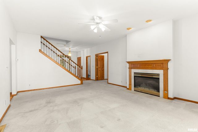 7514 N GALENA Road, Peoria, IL 61615
