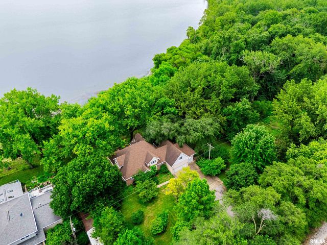 7514 N GALENA Road, Peoria, IL 61615