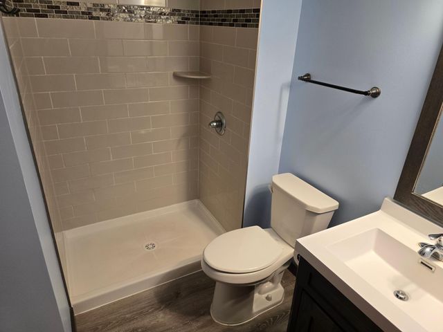 1830 Walnut Lane, Eagan, MN 55122