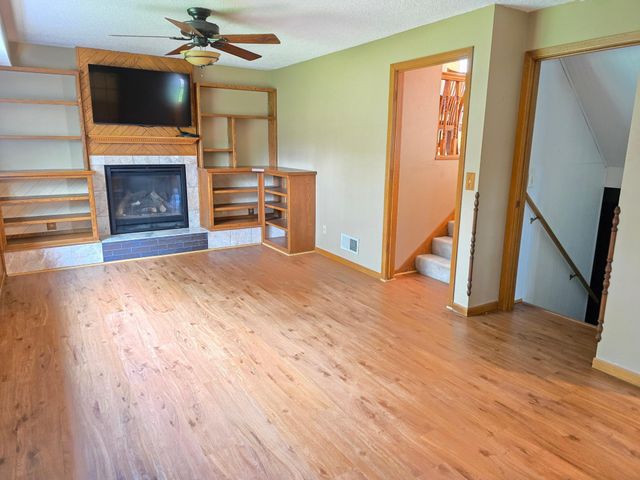 1830 Walnut Lane, Eagan, MN 55122