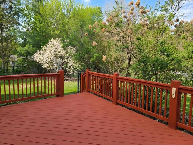 1830 Walnut Lane, Eagan, MN 55122