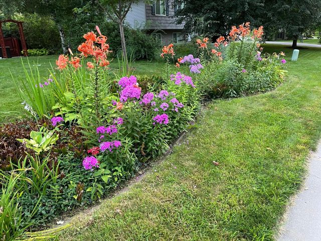 1830 Walnut Lane, Eagan, MN 55122