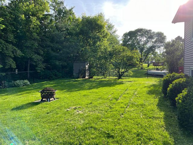 1830 Walnut Lane, Eagan, MN 55122