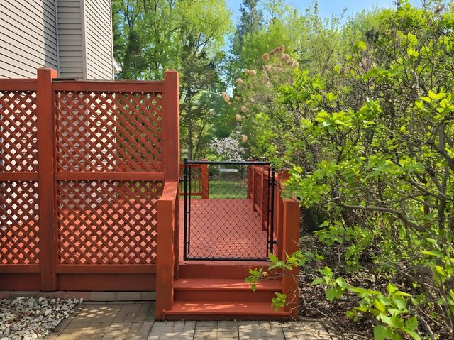 1830 Walnut Lane, Eagan, MN 55122