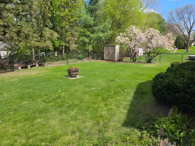 1830 Walnut Lane, Eagan, MN 55122