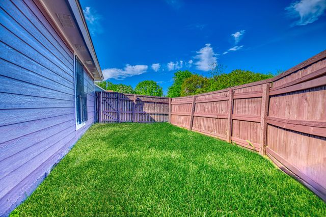 3211 Wilbarger Drive, Dallas, TX 75227