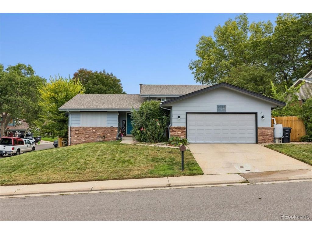3734 S Golden Ct, Denver, CO 80235