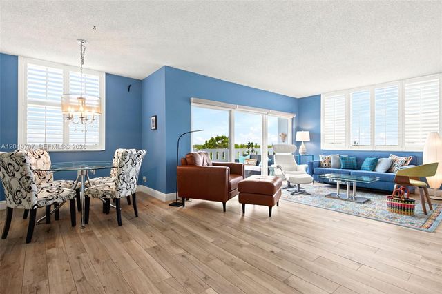 4350 Hillcrest Dr 611 611, Hollywood, FL 33021