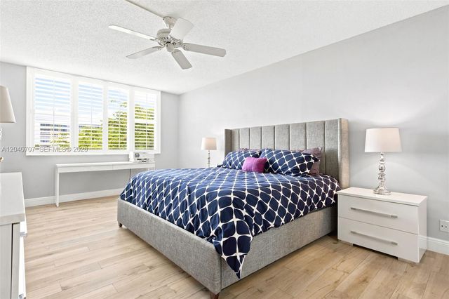 4350 Hillcrest Dr 611 611, Hollywood, FL 33021