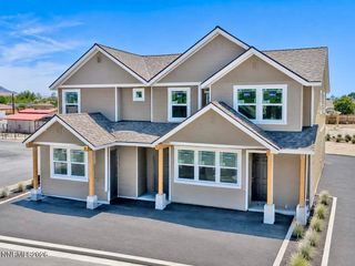 142 Jennys Lane, Fernley, NV 89408