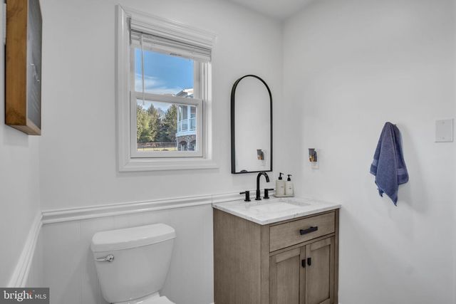 297 THORLEY RD, New Cumberland, PA 17070