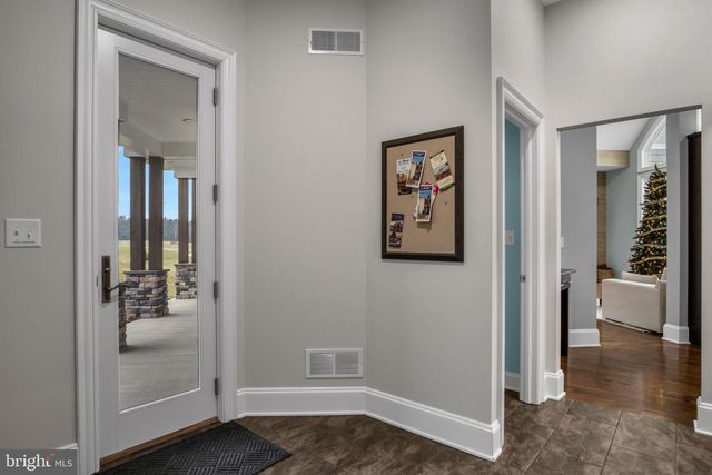 297 THORLEY RD, New Cumberland, PA 17070