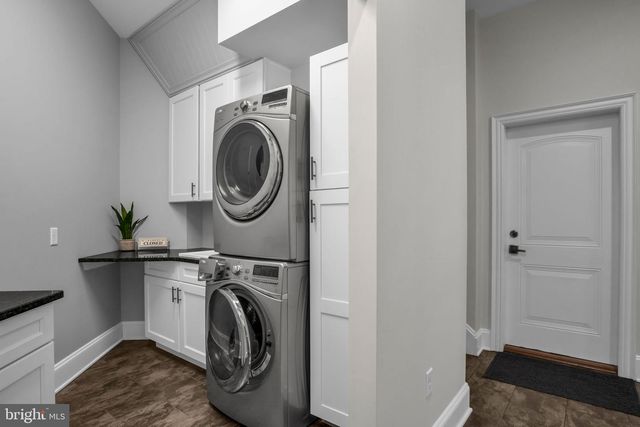 297 THORLEY RD, New Cumberland, PA 17070