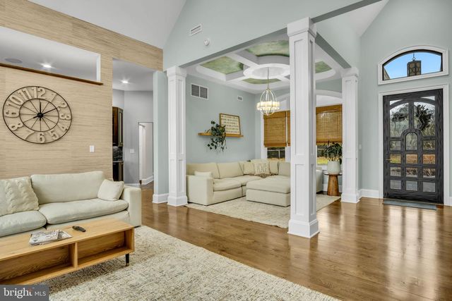 297 THORLEY RD, New Cumberland, PA 17070