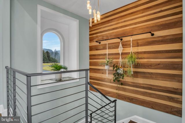 297 THORLEY RD, New Cumberland, PA 17070