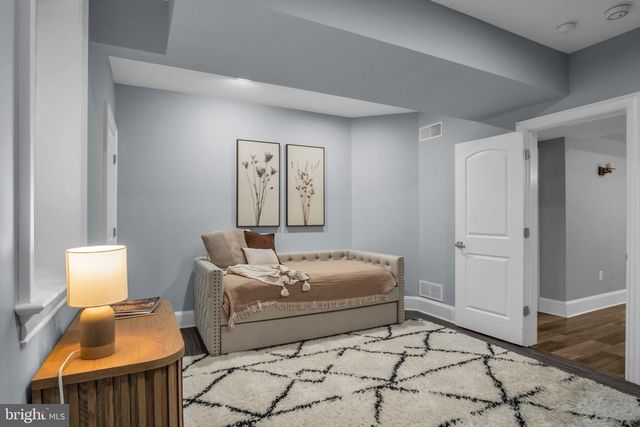 297 THORLEY RD, New Cumberland, PA 17070