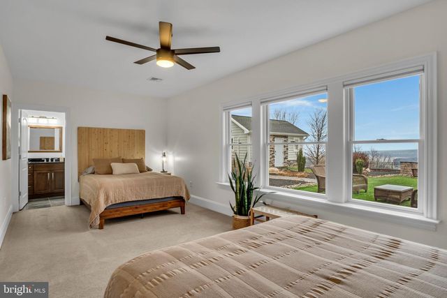 297 THORLEY RD, New Cumberland, PA 17070