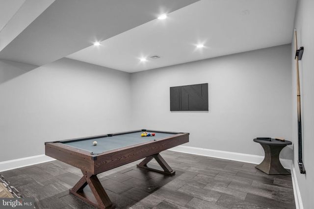 297 THORLEY RD, New Cumberland, PA 17070