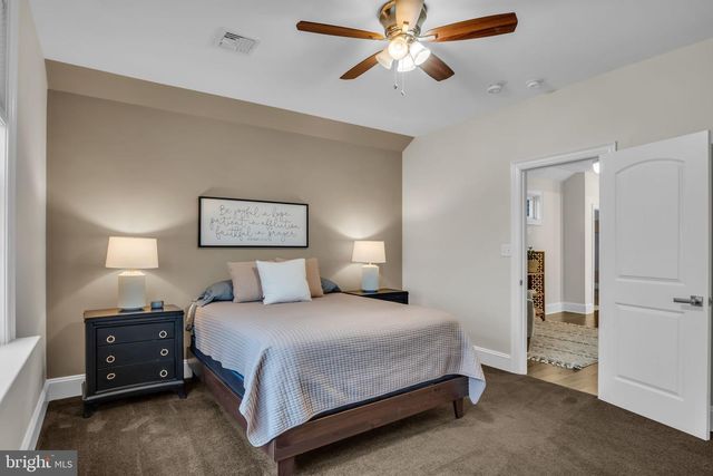 297 THORLEY RD, New Cumberland, PA 17070