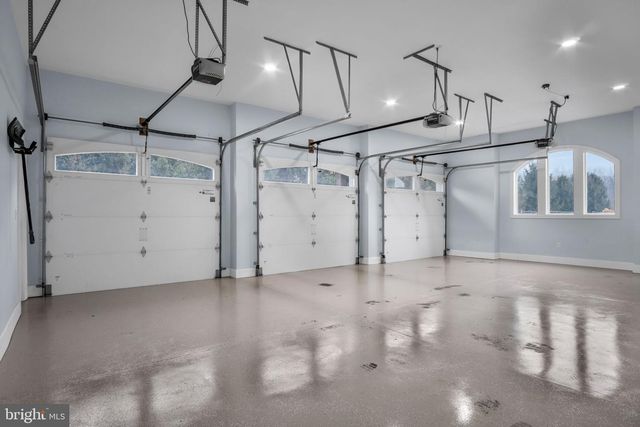 297 THORLEY RD, New Cumberland, PA 17070