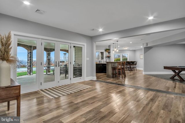 297 THORLEY RD, New Cumberland, PA 17070