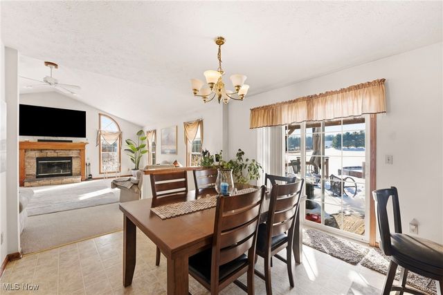 14716 Lawmont Street, North Lawrence, OH 44666