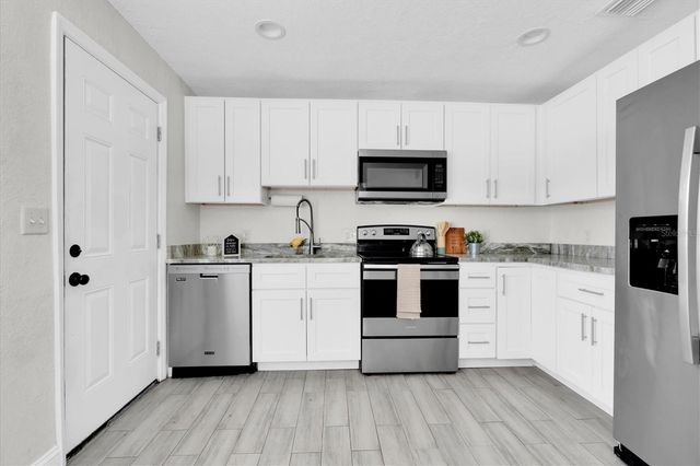 3600 4TH AVENUE S, St Petersburg, FL 33711