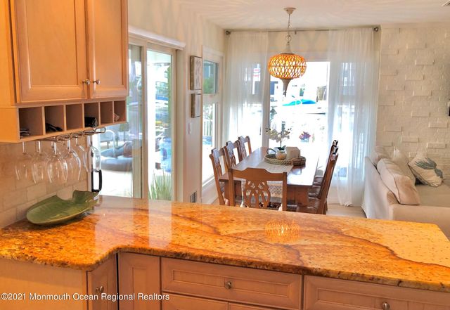 362 Venice Drive, Lavallette, NJ 08735