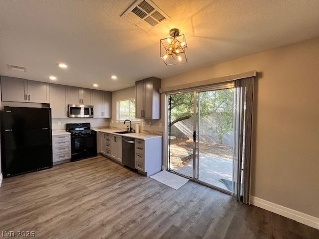 2526 Wolverton Avenue, Henderson, NV 89074