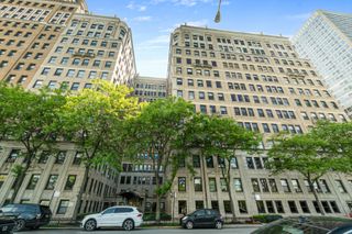 3520 N Lake Shore Drive 4P, Chicago, IL 60657
