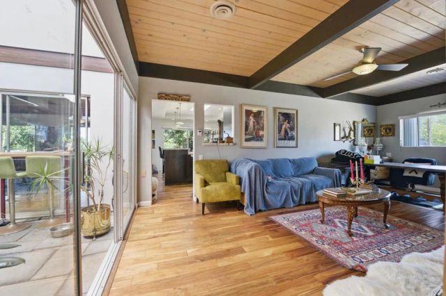 2106 Vista Grande Drive, Vista, CA 92084